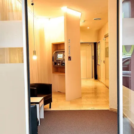 Hotel B-smart